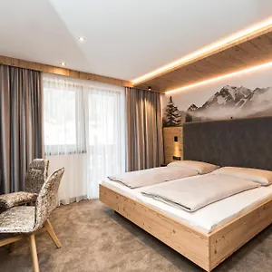 Garni Pfeifer Bed & Breakfast