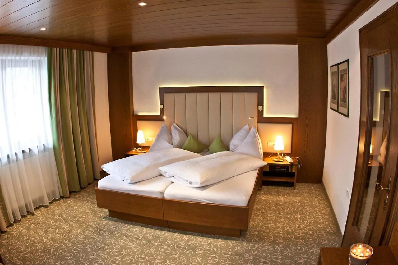 Hotel Garni Pra Posta contacts