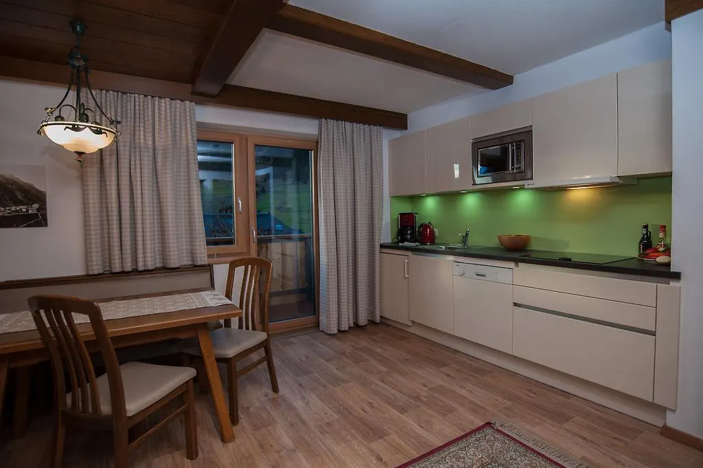 Hotel Garni Pra Posta Ischgl Aparthotel