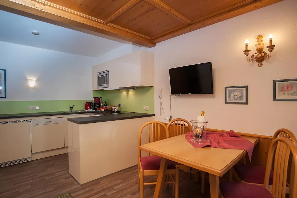 Hotel Garni Pra Posta Ischgl Aparthotel