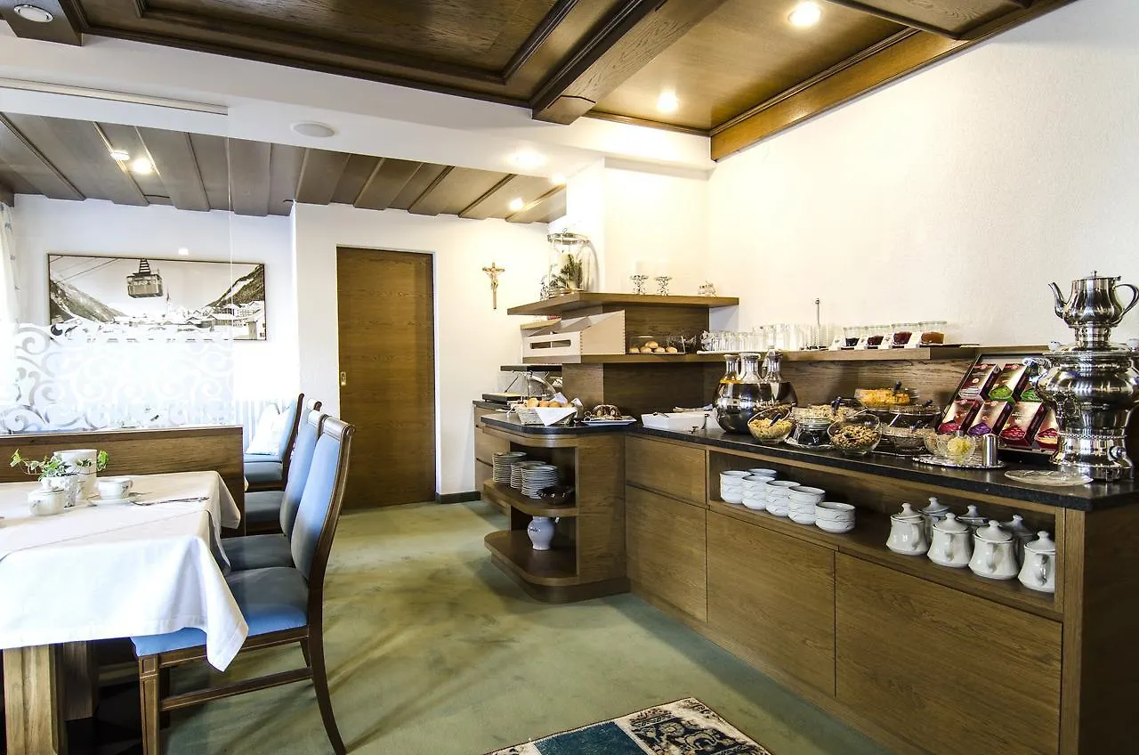 Aparthotel Hotel Garni Pra Posta Ischgl Austria