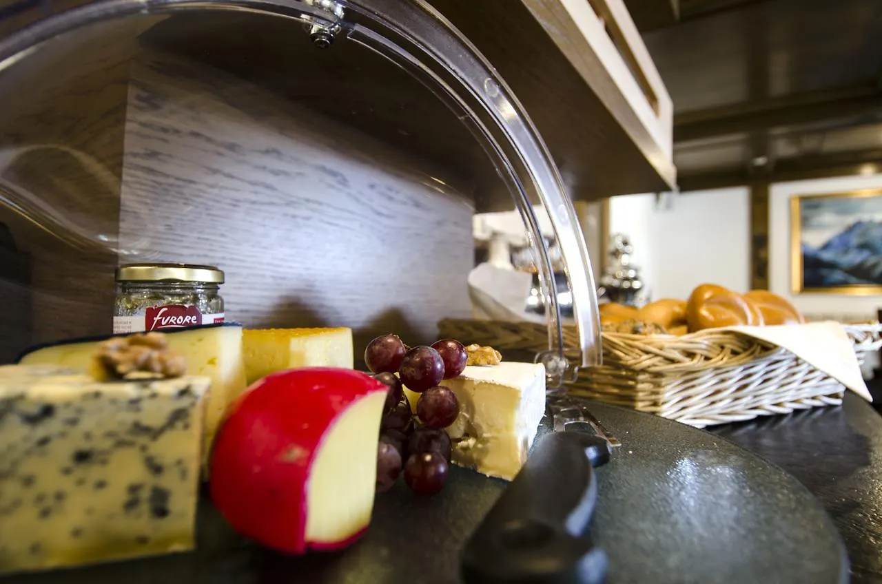 Aparthotel Hotel Garni Pra Posta Ischgl